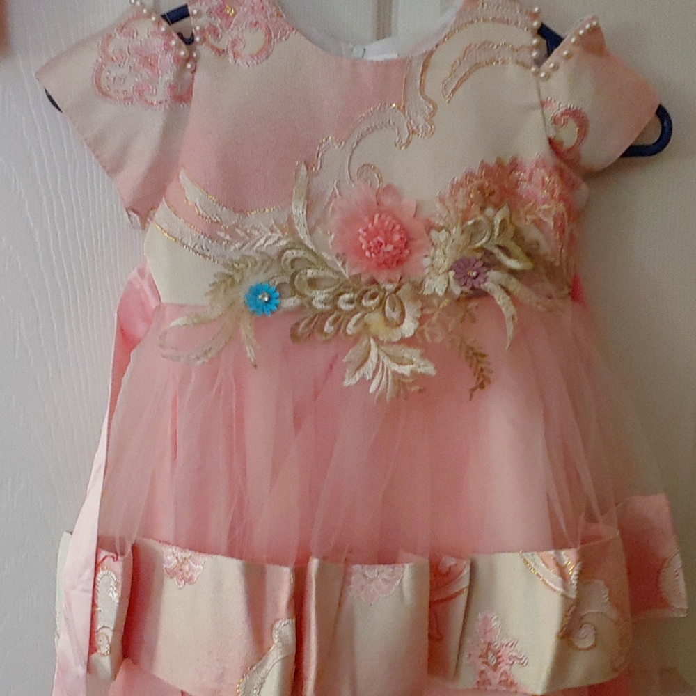 Little Girls Dress & matching purse